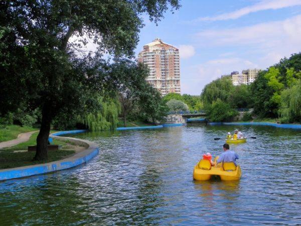 Видовая Квартира Возле Аркадии С Балконом И Видом На Море Odessa Exterior foto